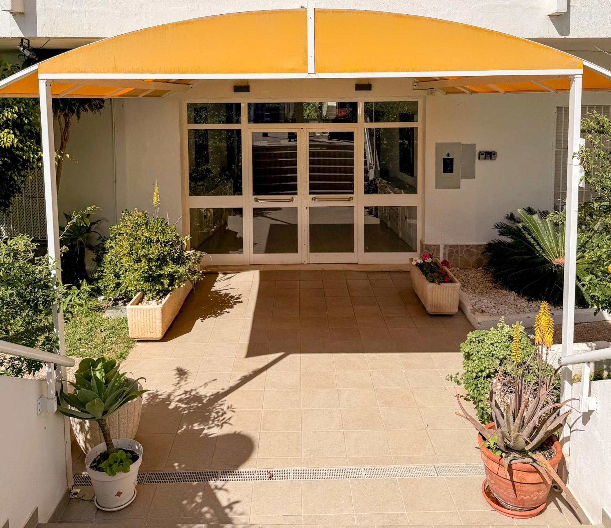 Casa La Luna- Beachfront 1br With Sea Views * Marbella