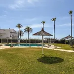 Casa La Luna- Beachfront 1Br With Sea Views