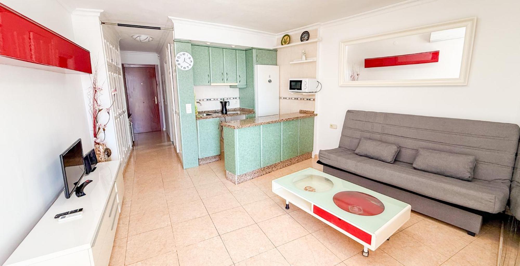 Casa La Luna- Beachfront 1br With Sea Views Apartment Marbella